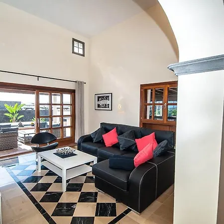 Casa 144, Los Alisios, Πλάγια Μπλάνκα