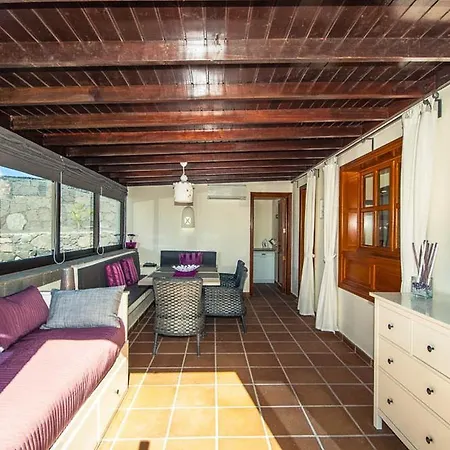 Casa 144, Los Alisios, Πλάγια Μπλάνκα